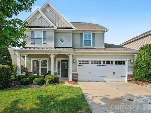 1359 Farm Branch Dr SW, Concord, NC 28027