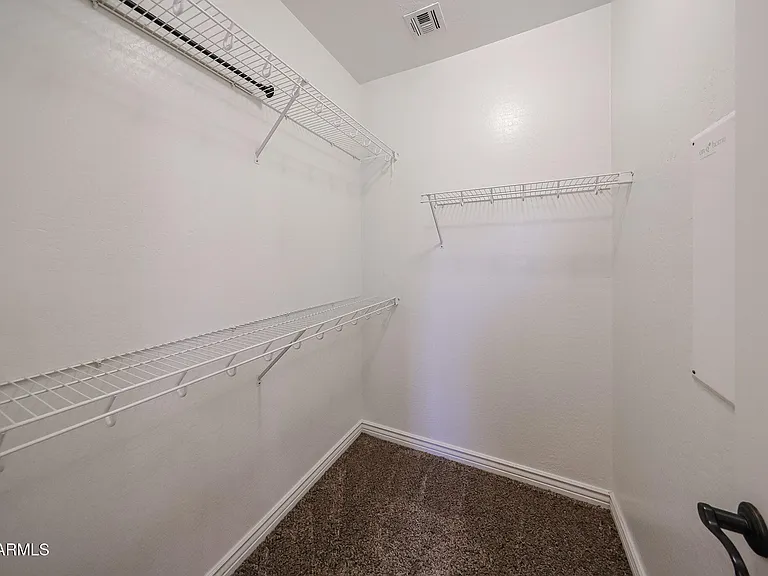 2434 E Roma Ave — Photo 26