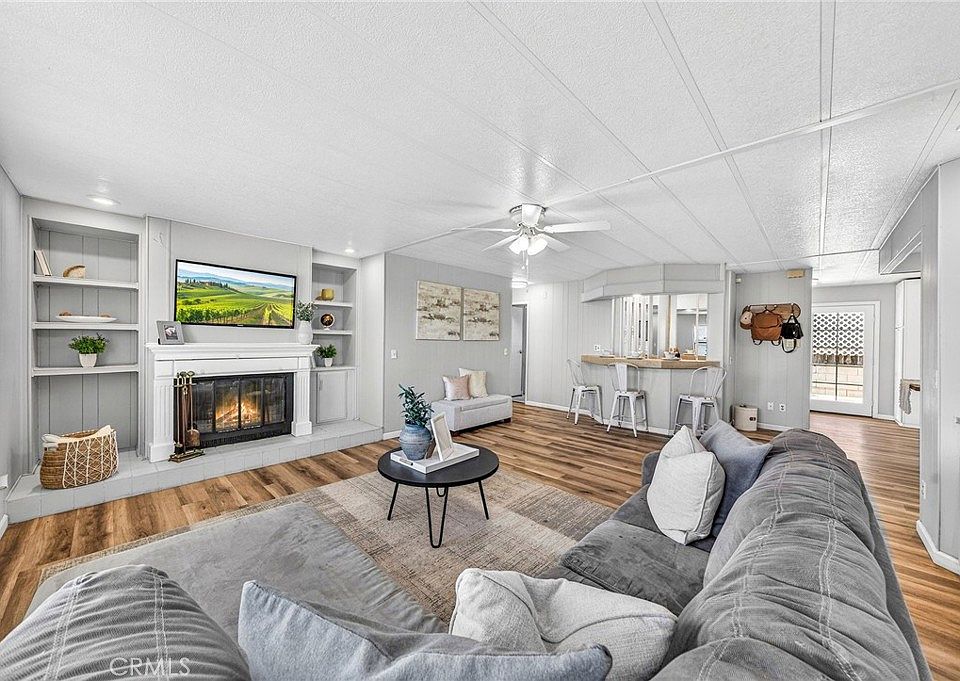 1st image of 24400 Wagon Wheel Ln