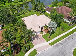 15351 SW 35th St, Davie, FL 33331