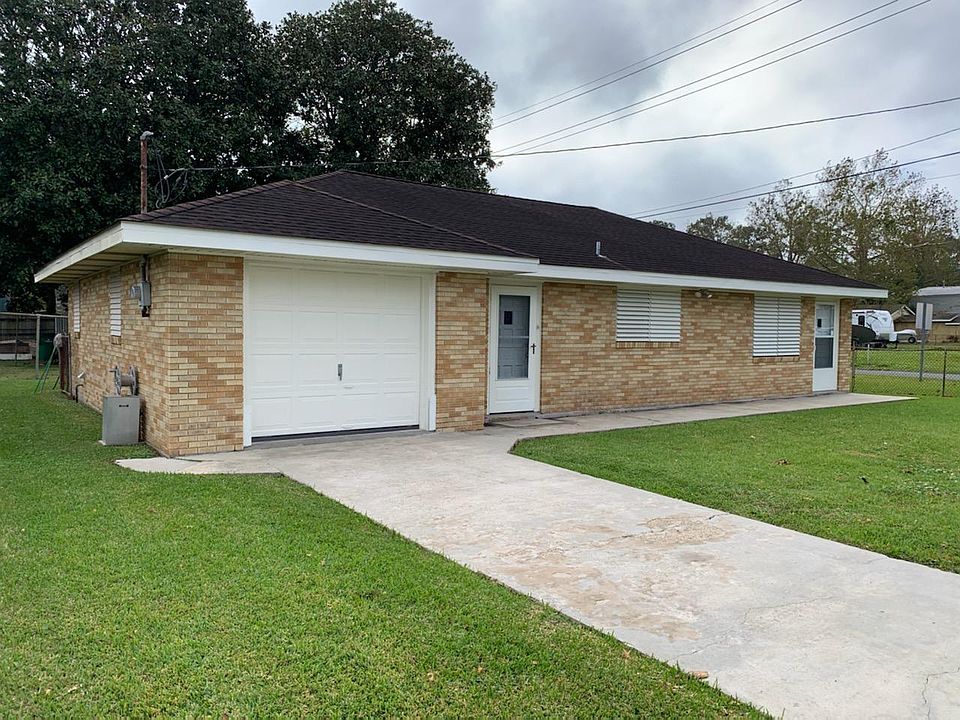 1st image of 1075 Avenue C
