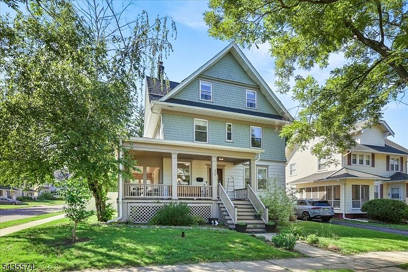 1st image of 33 Morse Ave