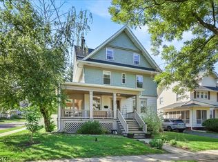 33 Morse Ave, East Orange, NJ 07017
