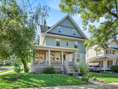 33 Morse Ave, East Orange, NJ, 07017