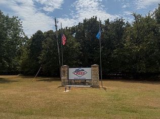 9045 Clear Lake Dr, Kingston, OK 73439