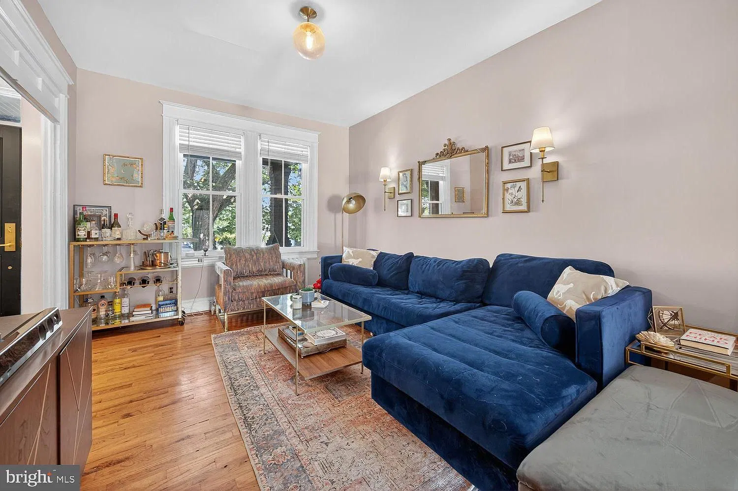 2 bed, 1.5 bath, 1726 sqft, $3,200 — Photo 4