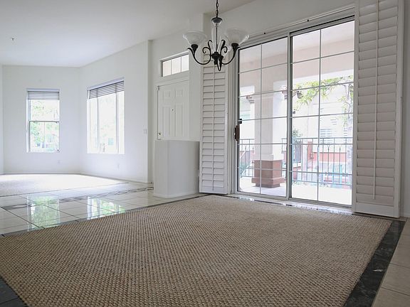 4th image of 12622 Nicklaus Ln