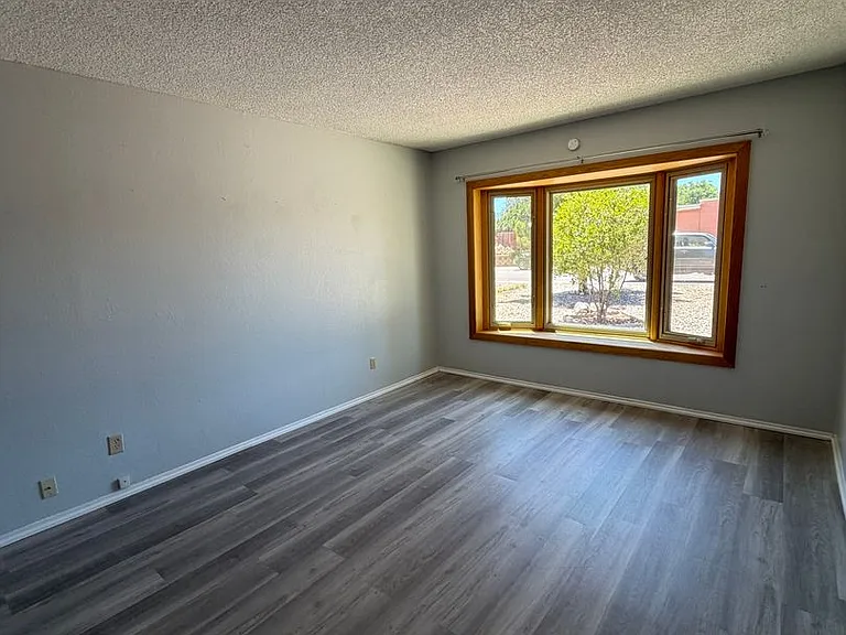 1191 Palo Verde Dr — Photo 3