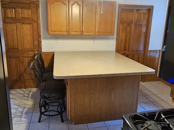 205 Bassett St #2, New Britain, CT 06051