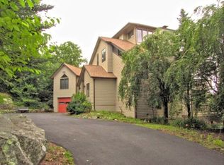 50 Ash Ln, Roseland, VA 22967