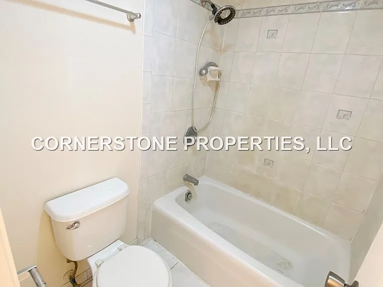 796 Isenberg St #14C — Photo 15