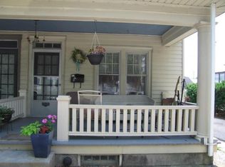 36 Front St, Lititz, PA 17543