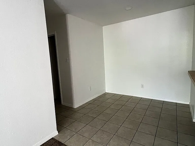 Thompson Square Apts., LLC — Photo 25