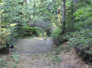 241 N Rainbow Way W, Hoodsport, WA 98548