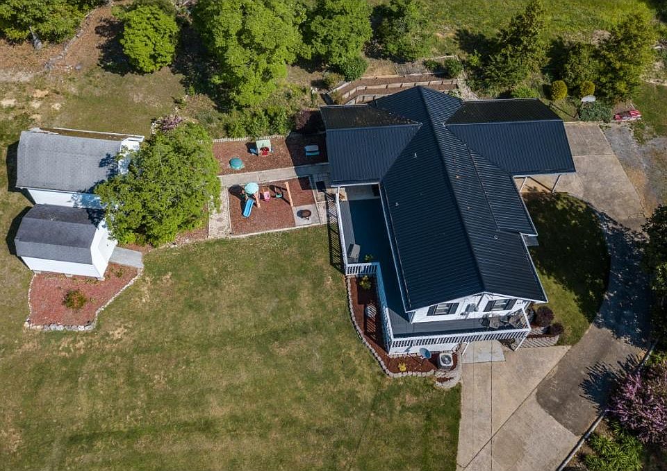 1st image of 1316 McGregor Dr