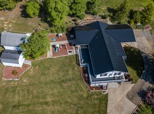 1316 McGregor Dr, Kingsport, TN 37660