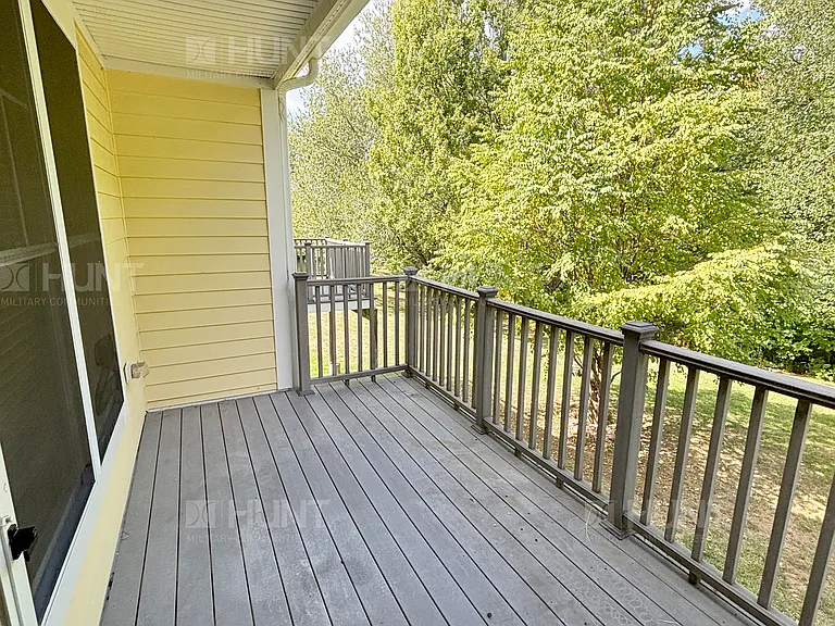172 Scott Cir — Photo 38