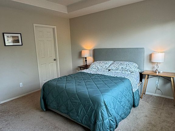 2nd image of 6077 NE Alder St #1