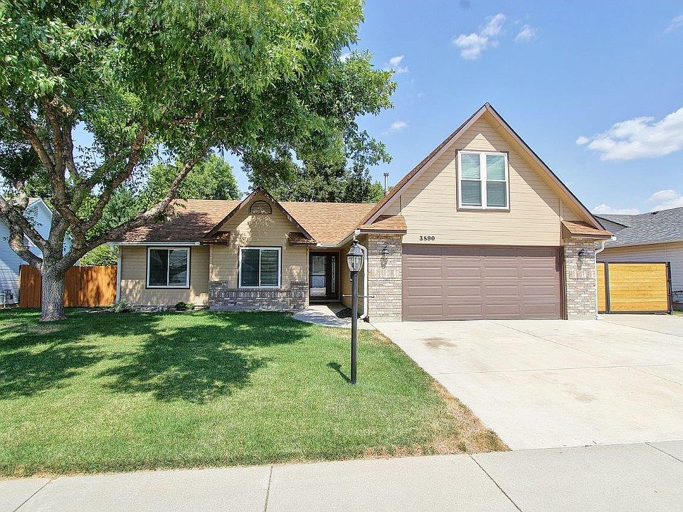 1st image of 3890 E Presidential Dr