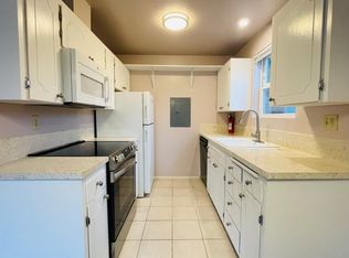 8523 23rd Ave NE APT 1, Seattle, WA 98115