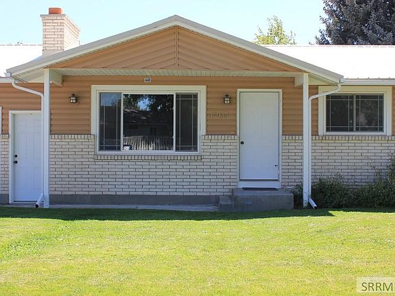 2nd image of 1203 Dickson Ave