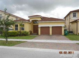 8926 NW 178th Ln, Hialeah, FL 33018