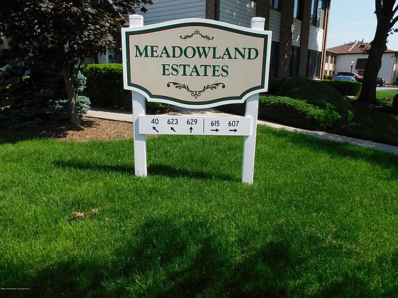 5th image of 40 Meadow Pl APT J