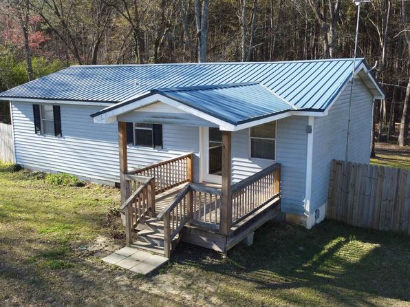 2116 Sumter School Rd, Ward, SC 29166
