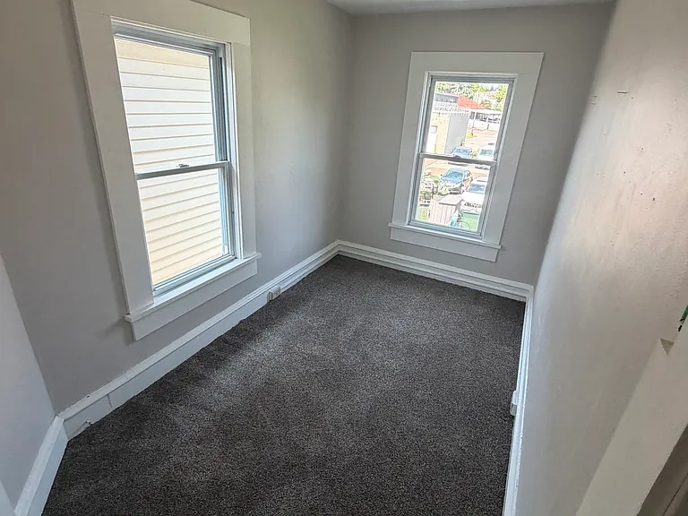 139145 E 8th St #139 — Photo 13