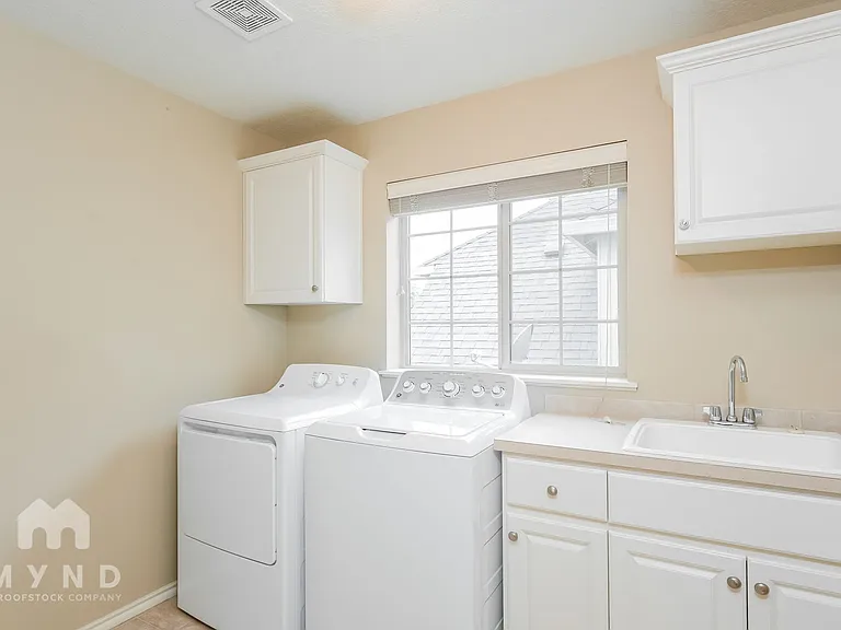 16765 NW Vetter Dr — Photo 15