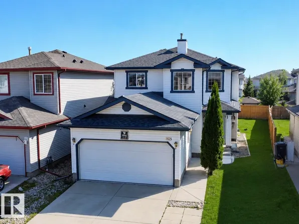 3525 22nd St NW, Edmonton, AB T6T 1W2