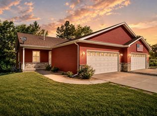 17302 Brookwood Dr, Lowell, IN 46356