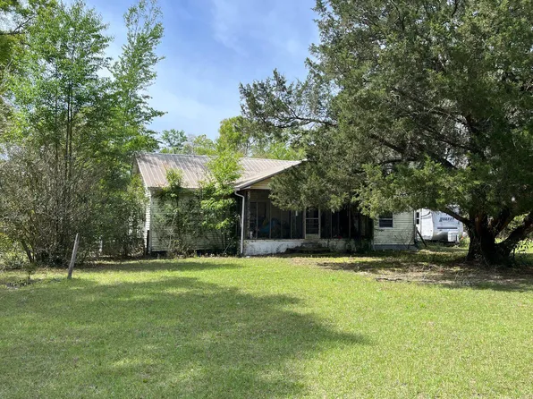 569 NW Dees Rd, Mayo, FL 32066