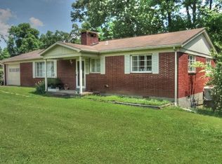 309 Lakeview Dr, New Johnsonville, TN 37134