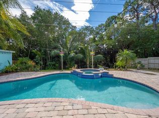 1012 Mohican Blvd, Jupiter, FL 33458
