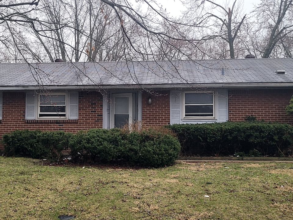 1st image of 10139 E Chris Dr