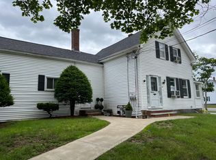 18 Boston St #L, Middleton, MA 01949