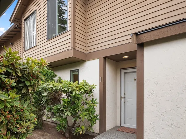 8009 NE 177th Ct. #1, Kenmore, WA 98028