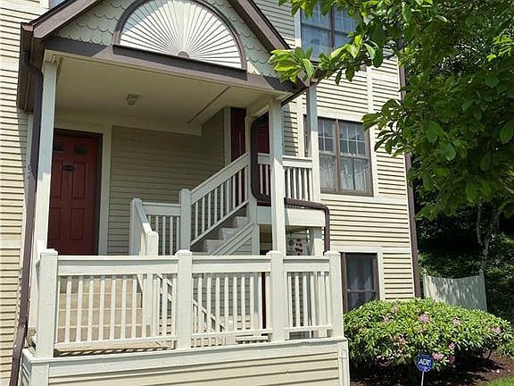 3rd image of 106 Front St #106