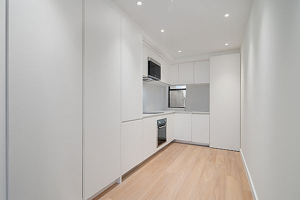 1st image of 469 7th Ave #1