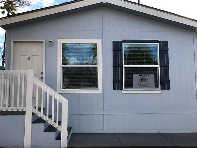 1st image of 1512 E 5th St Space 67