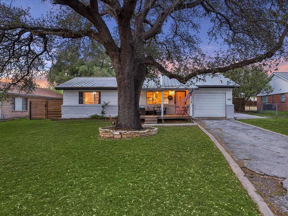 1st image of 4247 River Oaks Dr