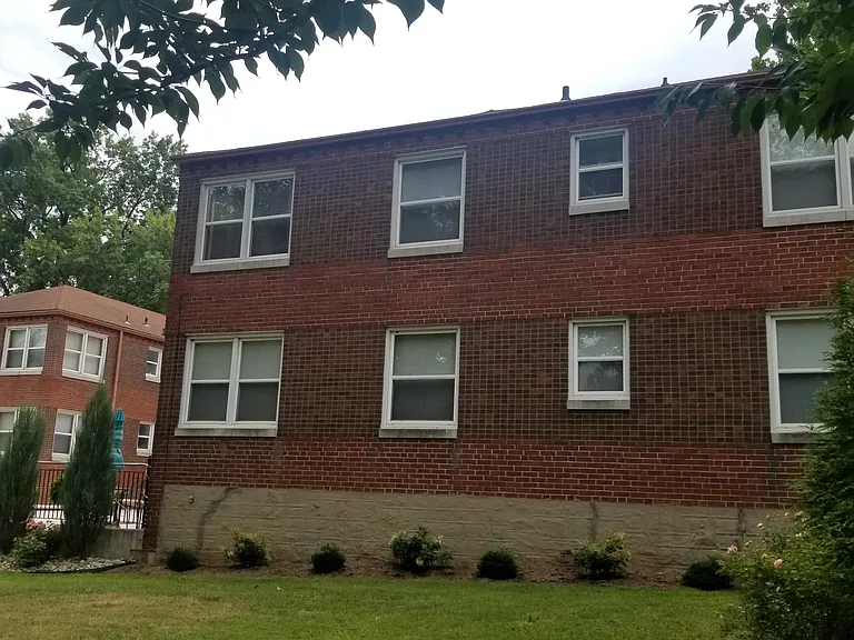 1364 McCausland Ave #AVENUE1N — Photo 24