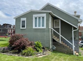 326 W College St, Canonsburg, PA 15317