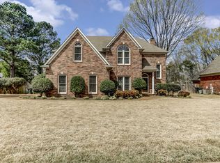 719 Crestover Dr, Collierville, TN 38017