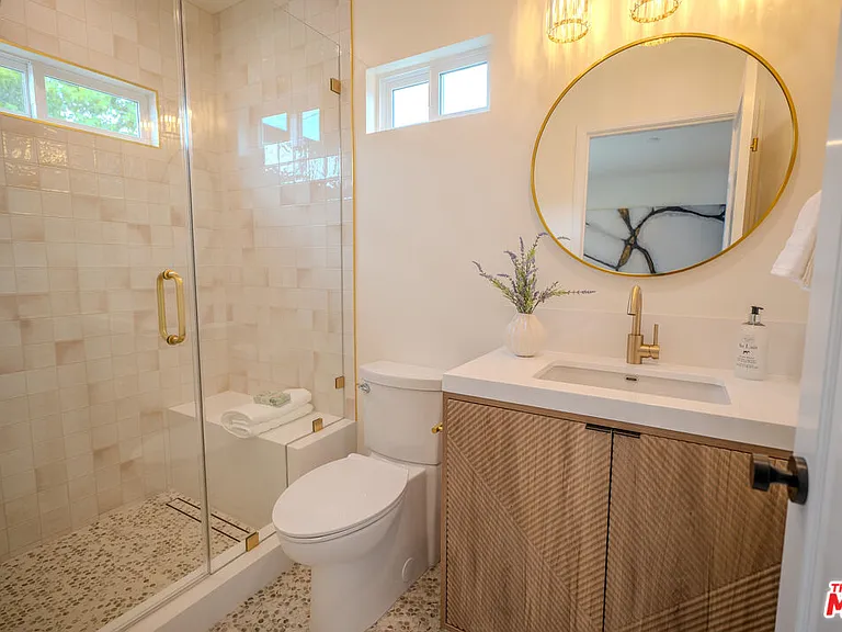 1141 N Lima St — Photo 7