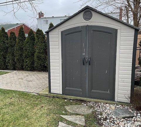 3rd image of 26939 Northmore St