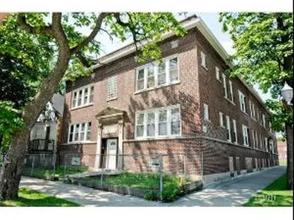 1145 W 70th St #2, Chicago, IL 60621