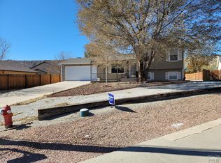 801 Meadows Ave, Canon City, CO 81212