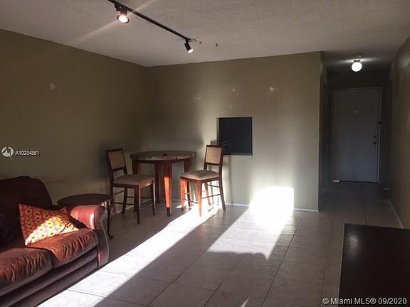 4th image of 8103 Camino Real #305